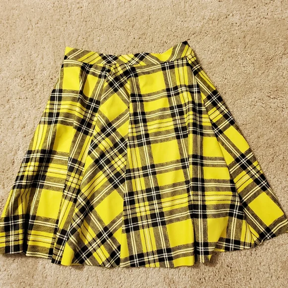 NWOT Blackmilk Tartan Yellow Skater Skirt - Picture 4 of 5